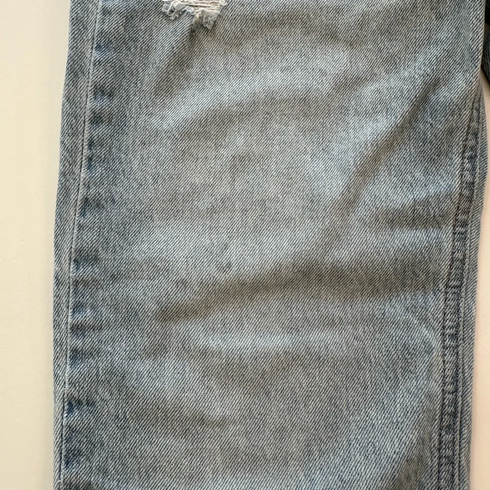 GAPTeen Girlfriend High Rise Distressed Light Blue Jeans Girls Size 10